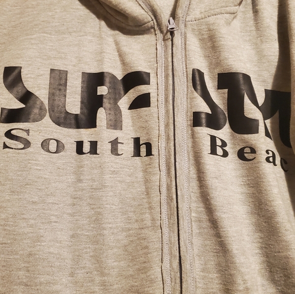 Gray Zip-Up Hoodie with Black Print Surf Style South Beach - Picture 2 of 5